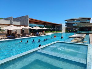 Piscina e praia