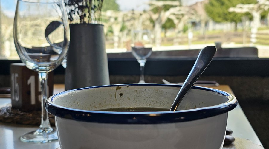 Caldo gallego. Os Pendellos. Chantada. Ribeira Sacra.