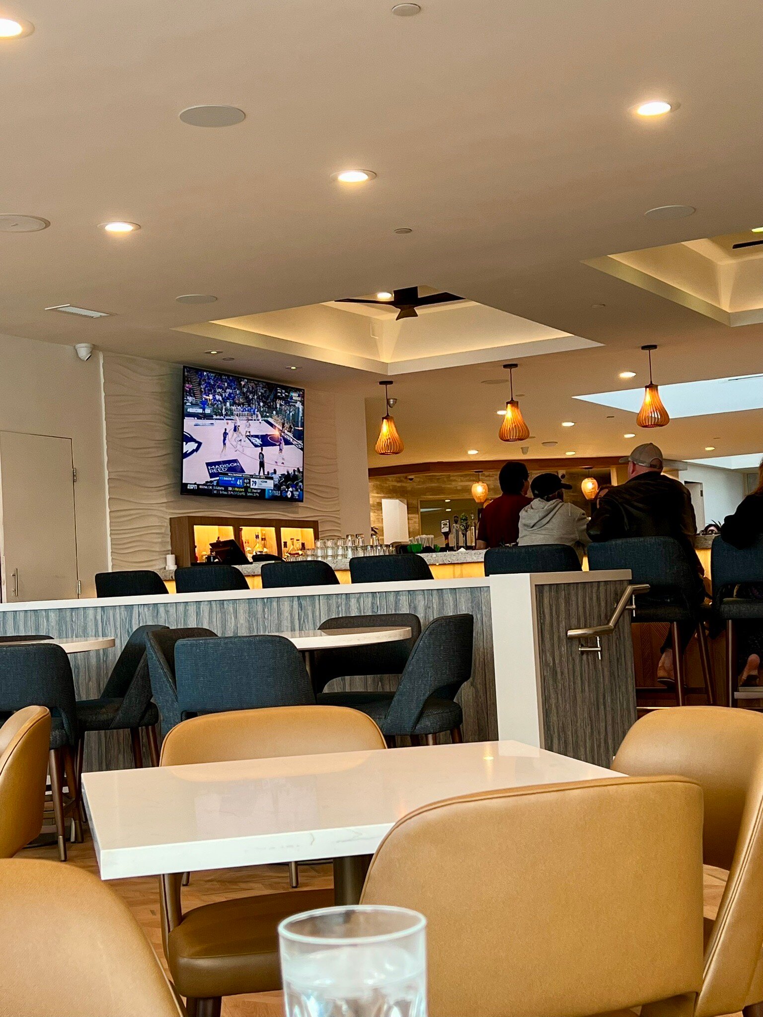 THE BAY CLUB HOTEL & MARINA - Updated 2025 Prices & Reviews