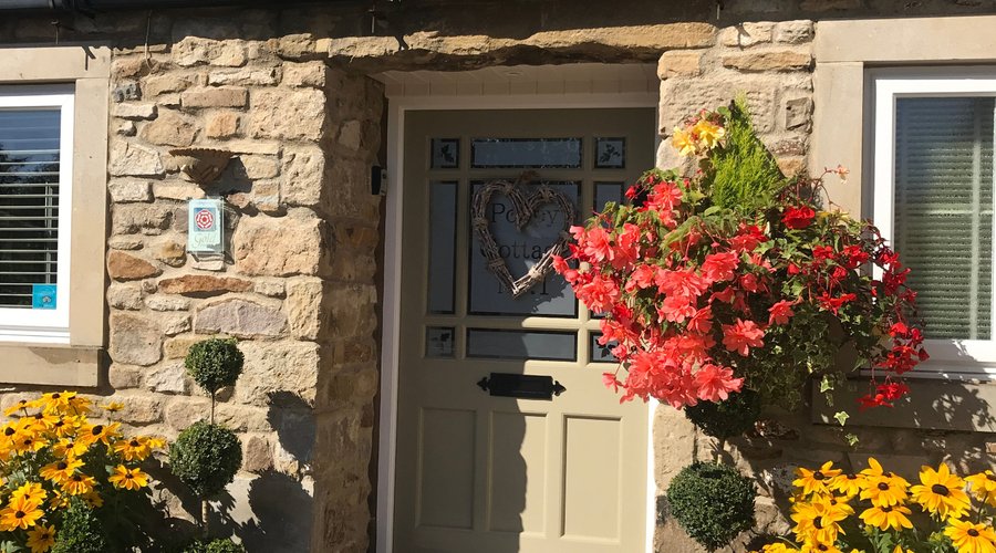 The colour ful entrance to Poppy Cottage no. 1.