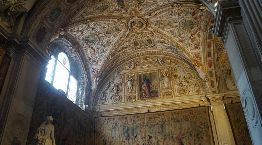 Interni della basilica