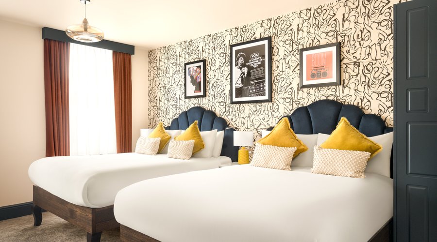Guest Room