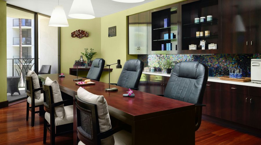 Mandara Spa - Nail Salon