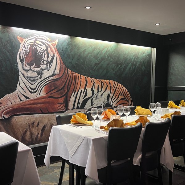 THE 10 BEST Restaurants Near The India - City Road (Updated 2025)