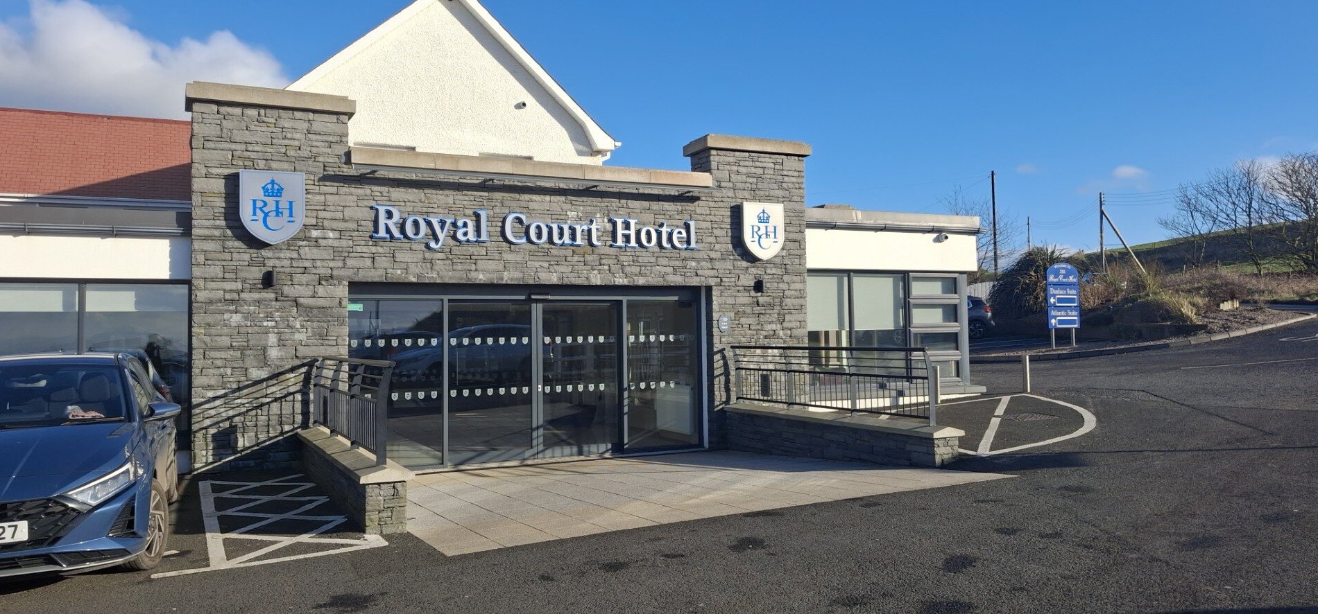 The Royal Court Hotel by null