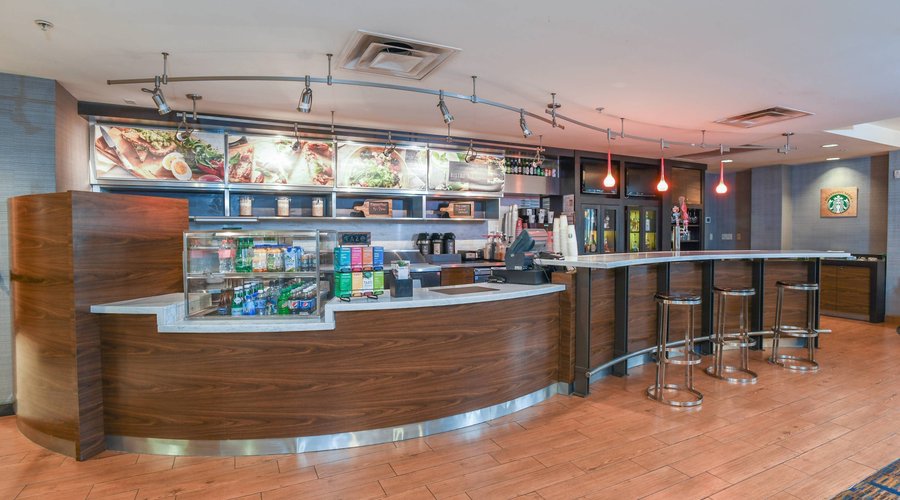 COURTYARD BY MARRIOTT CINCINNATI NORTH AT UNION CENTRE - Updated 2025 Prices & Hotel Reviews (West Chester, Ohio) COURTYARD BY... 