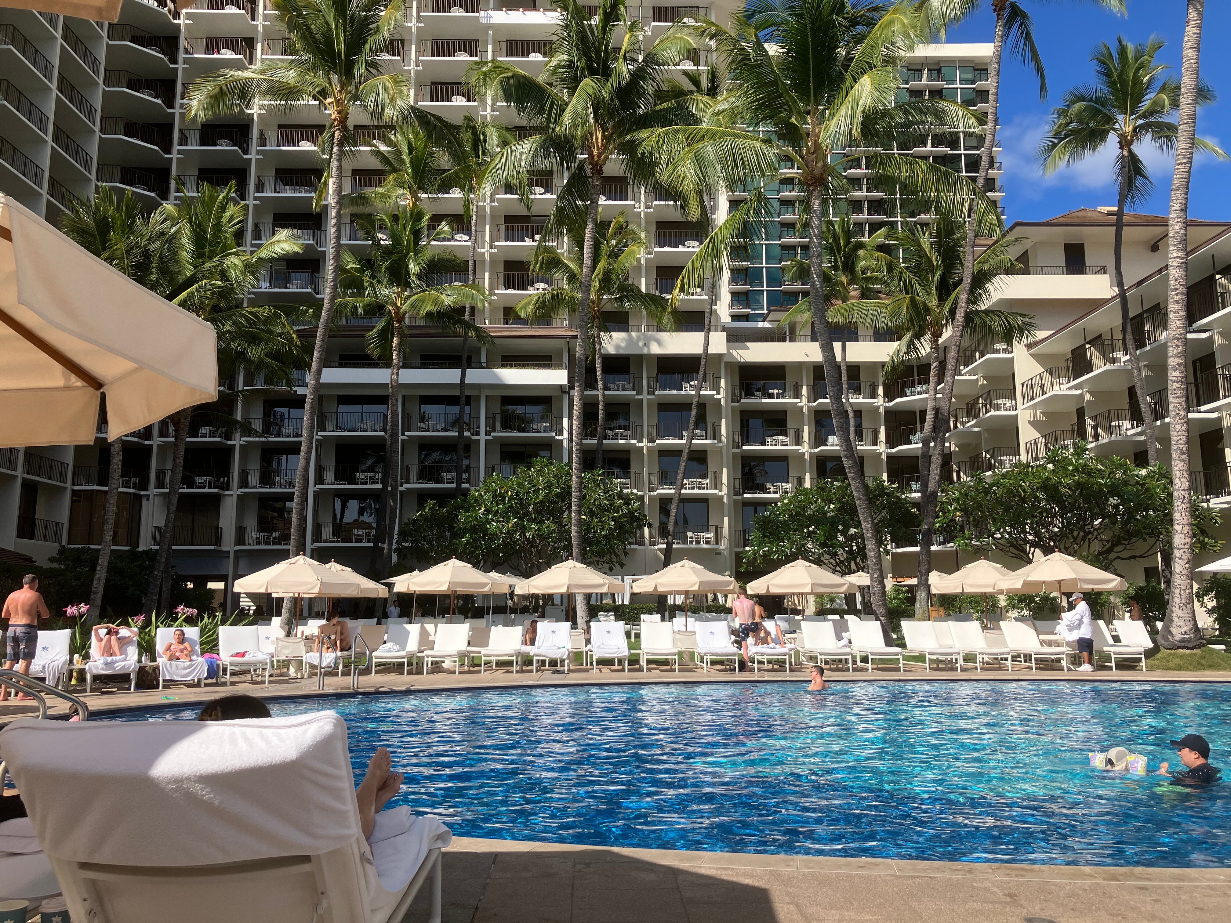 Stayed at “Halekulani Waikiki” ocean view room! - YouTube