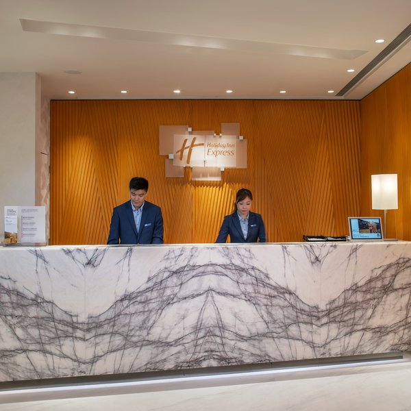 선전 베스트 홀리데이 인 익스프레스 호텔 - Tripadvisor 선전 베스트  홀리데이 인 익스프레스 호텔 - Tripadvisor