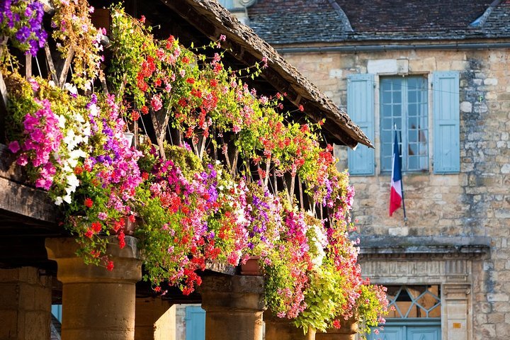 Chateau de marzac hi-res stock photography and images - Alamy