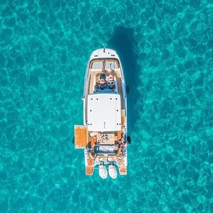 Boat tour of the devil's saddle with swimming and aperitif stops