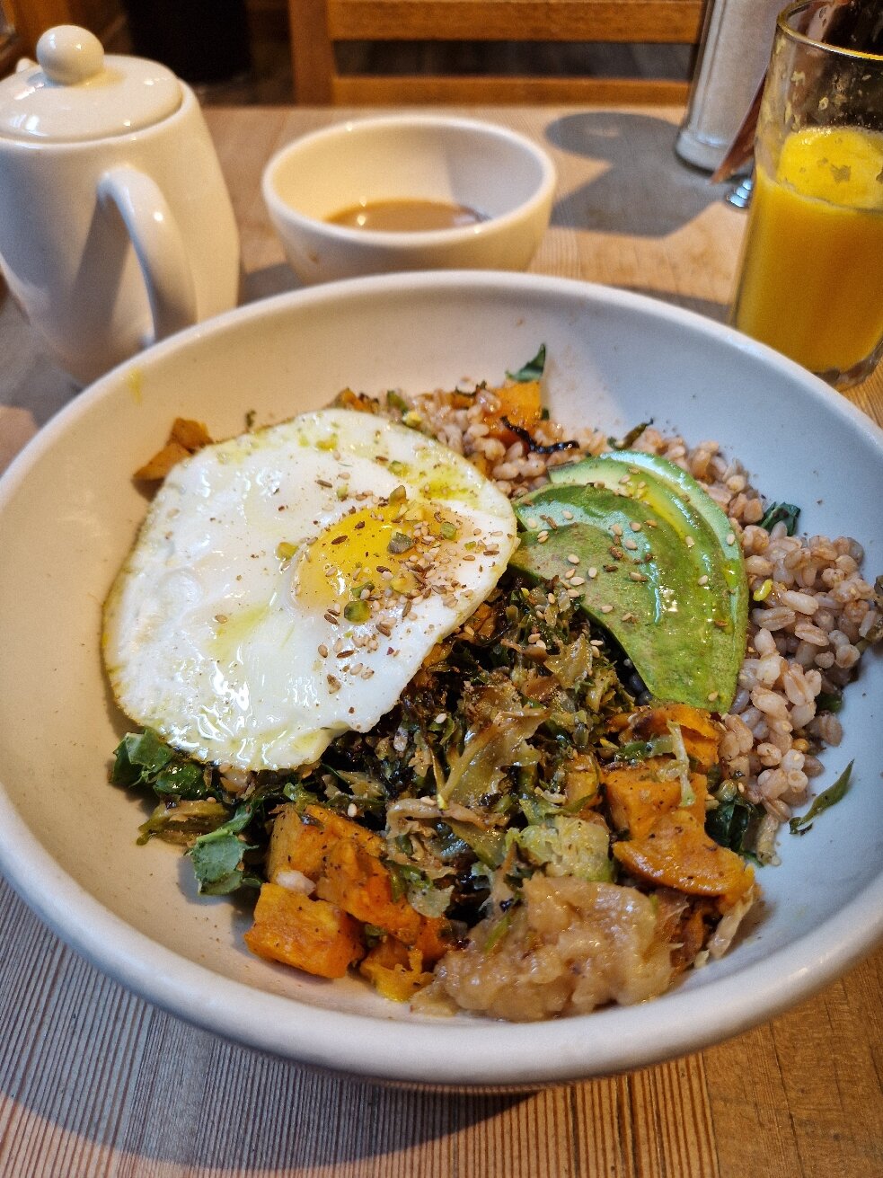 LE PAIN QUOTIDIEN, New York City - 395 South End Ave