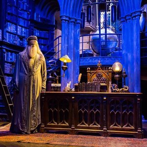 Harry Potter Warner Bros. Studio Tour with Transport from London