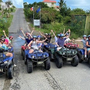 Sculpture Snorkeling Adventure & photo package