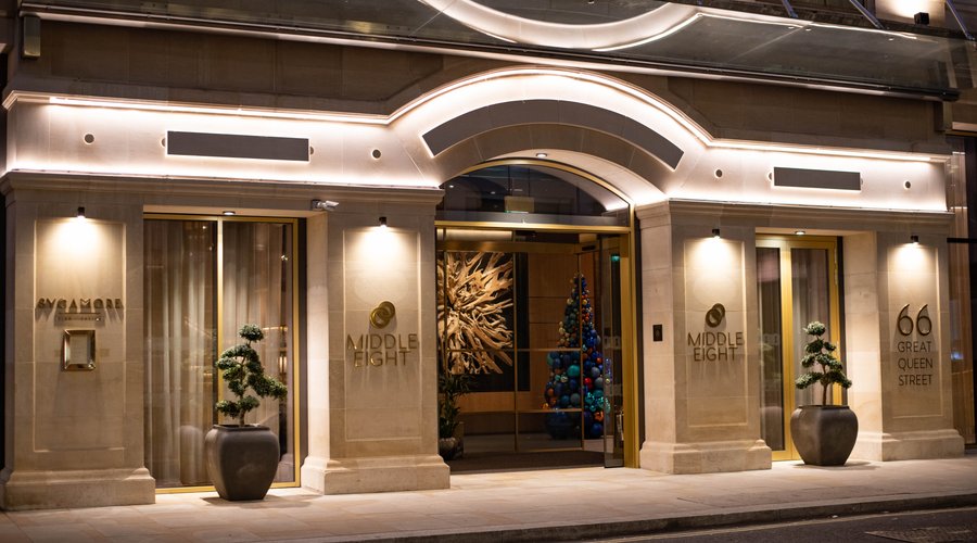 MIDDLE EIGHT - Updated 2025 Prices & Hotel Reviews (London, England)