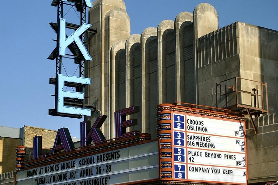 Classic Cinemas Lake Theatre image