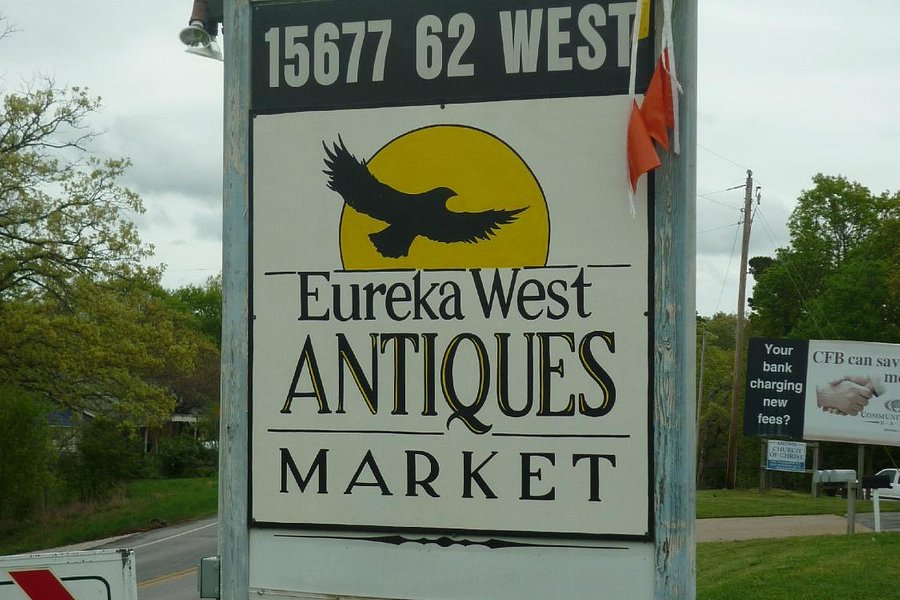 Eureka West Antiques Market image
