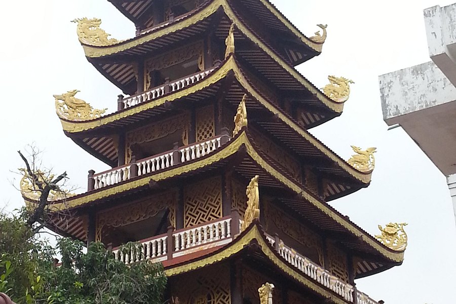 Phat Tich Temple image