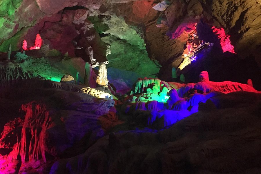 Longmigong Karst Cave image