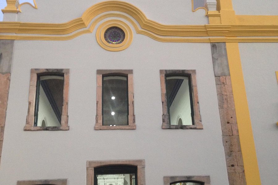 Santo Antonio church and museum of religious art image