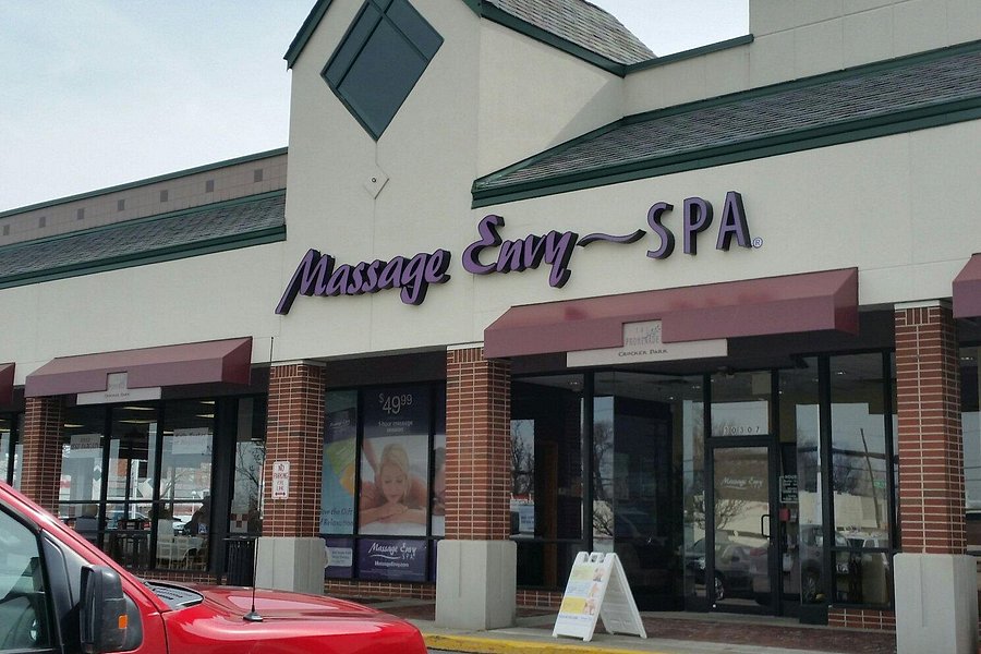 Massage Envy image