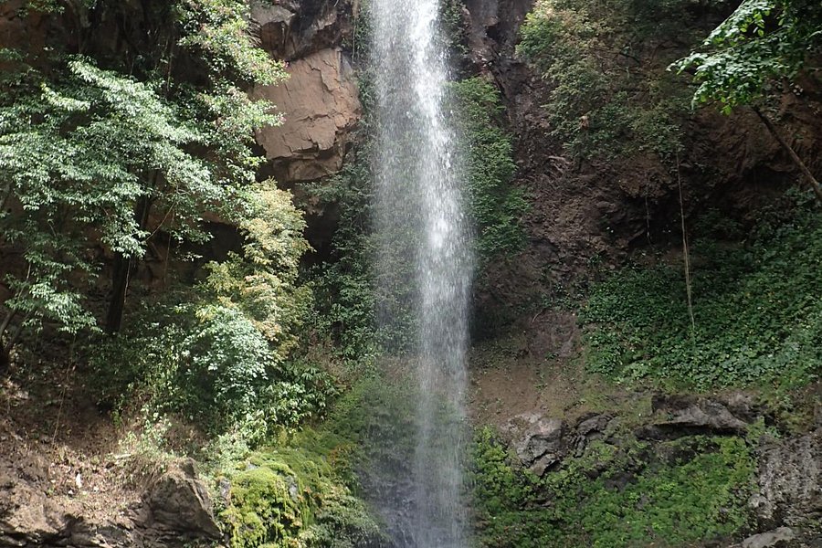 Tavida Waterfall image