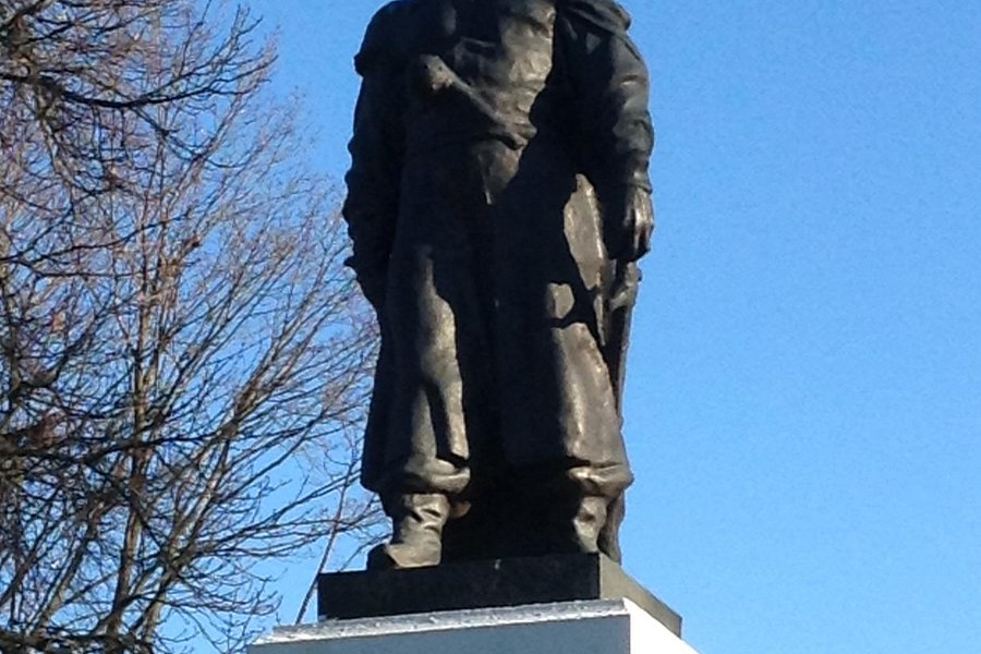 Monument to Bogdan Khmelnitskiy image