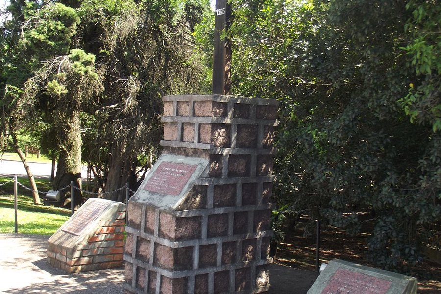 Monumento Farroupilha Cruz das Almas image