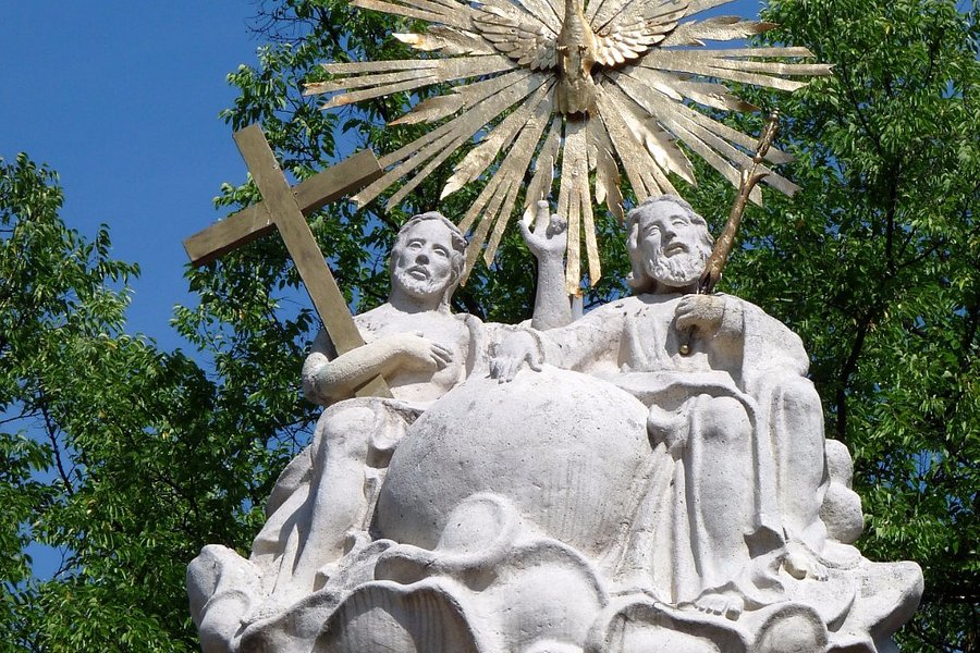 Holy Trinity Monument image