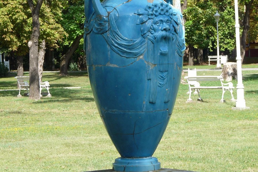 Blue vases image