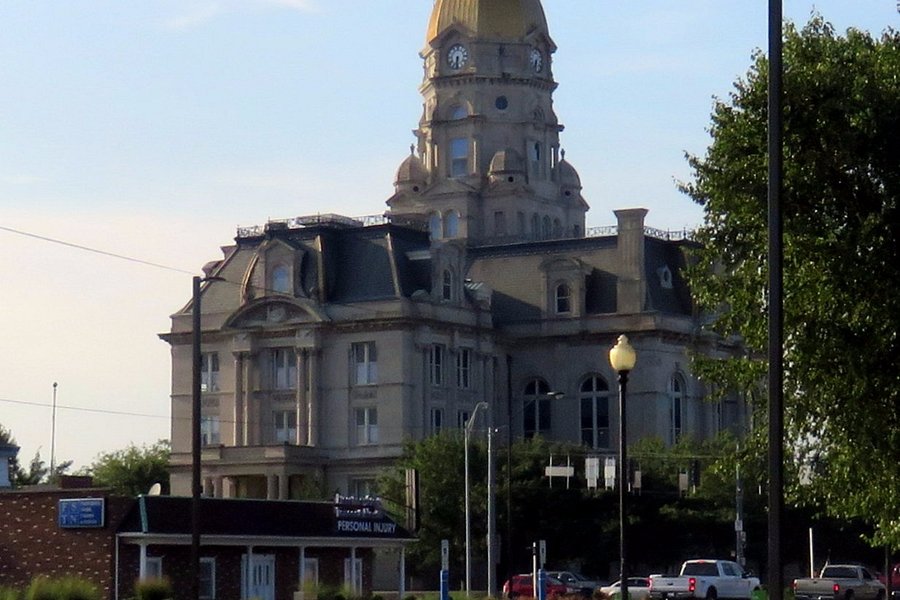Vigo County Courthouse image
