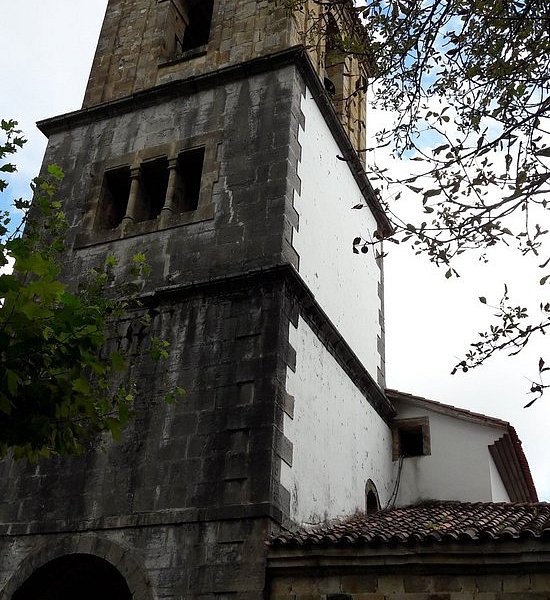Iglesia de Santa Marina image