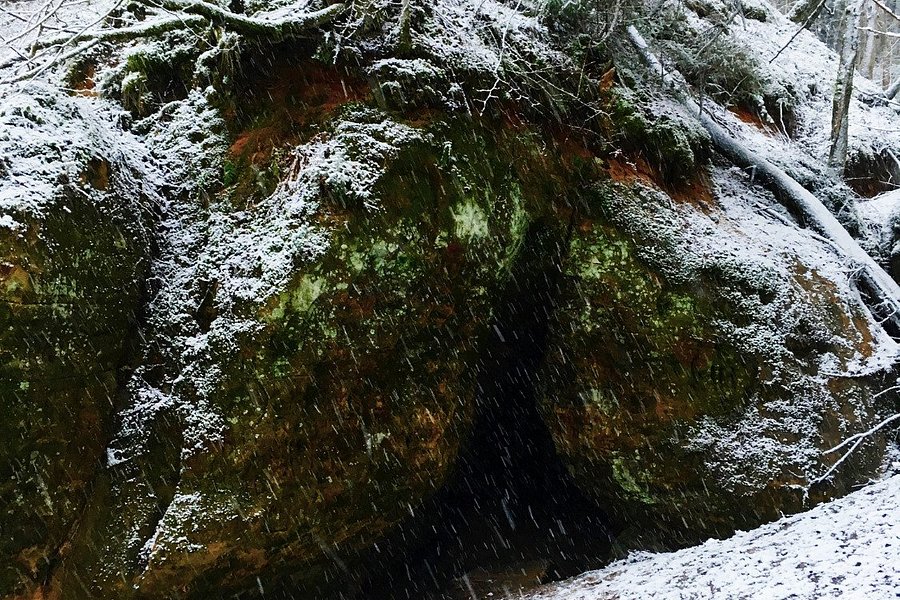 Inčukalns Velnala Cave image