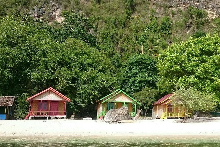 Biluhu Beach image