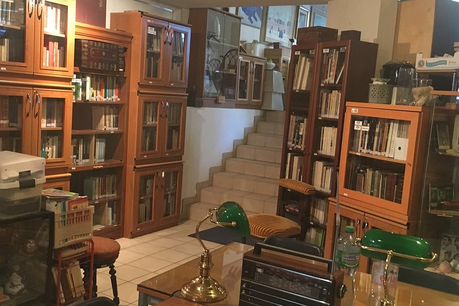 Mossadegh Foundation - Library of Iranology image