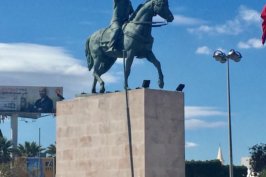 Equestrian Statue of Habib Bourguiba image