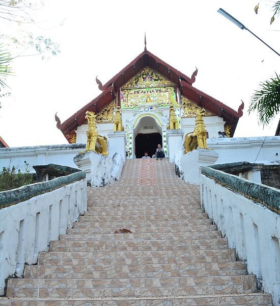 Wat Akkho Chai Khiri image