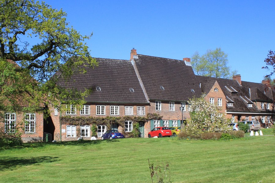 Adelige Kloster image