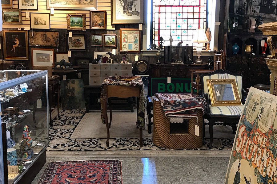 Rhode Island Antiques Mall image
