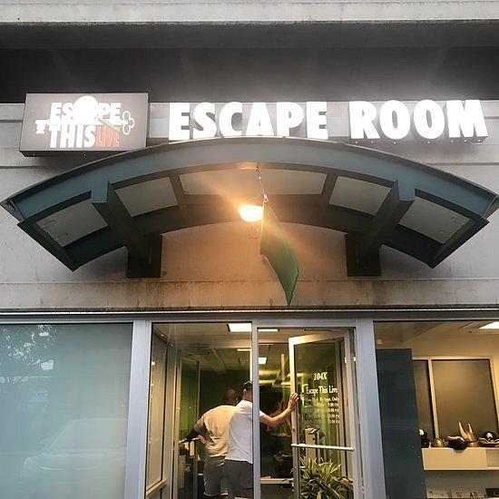 Escape This Live image