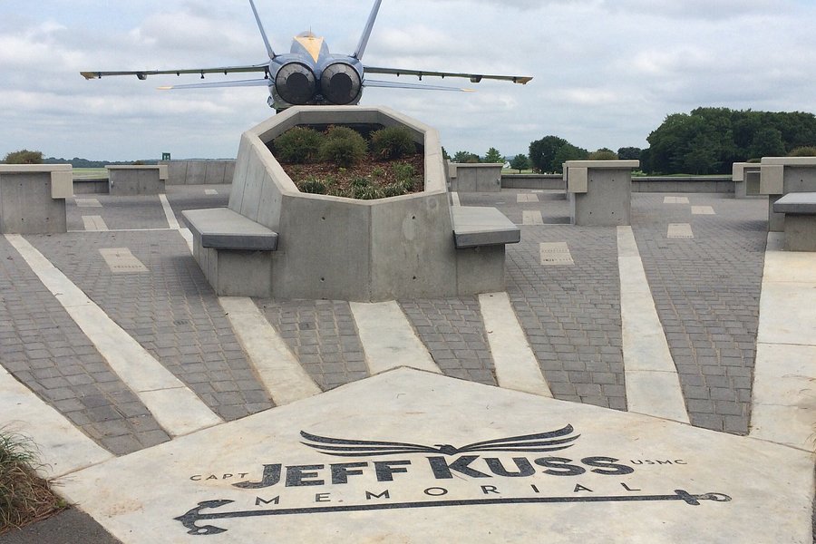 Captain Jeff Kuss USMC Memorial image