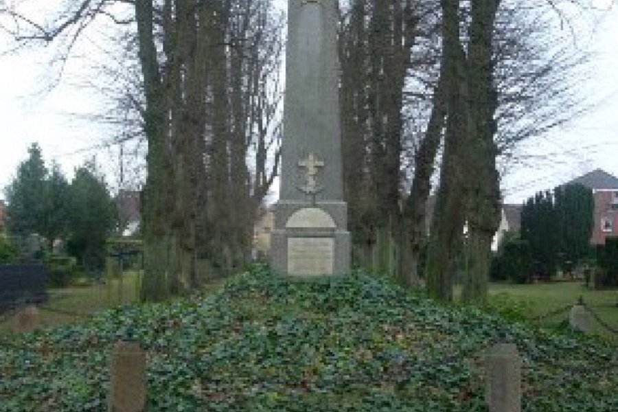 Zutphen Cemetery image