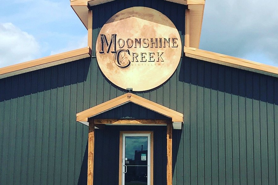 Moonshine Creek Distillery image