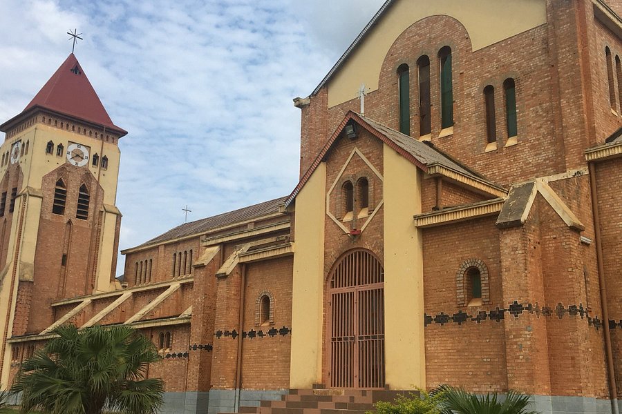 Cathedrale de Kisantu image