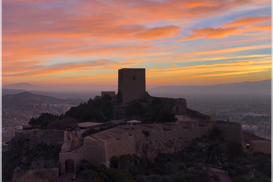 Castillo de Lorca - Fortaleza del Sol image