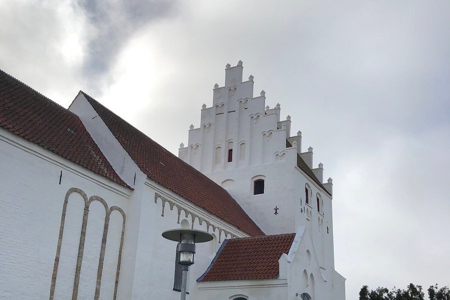 Kaerum Church image