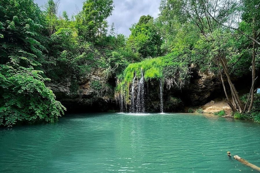 Burbun Waterfall image