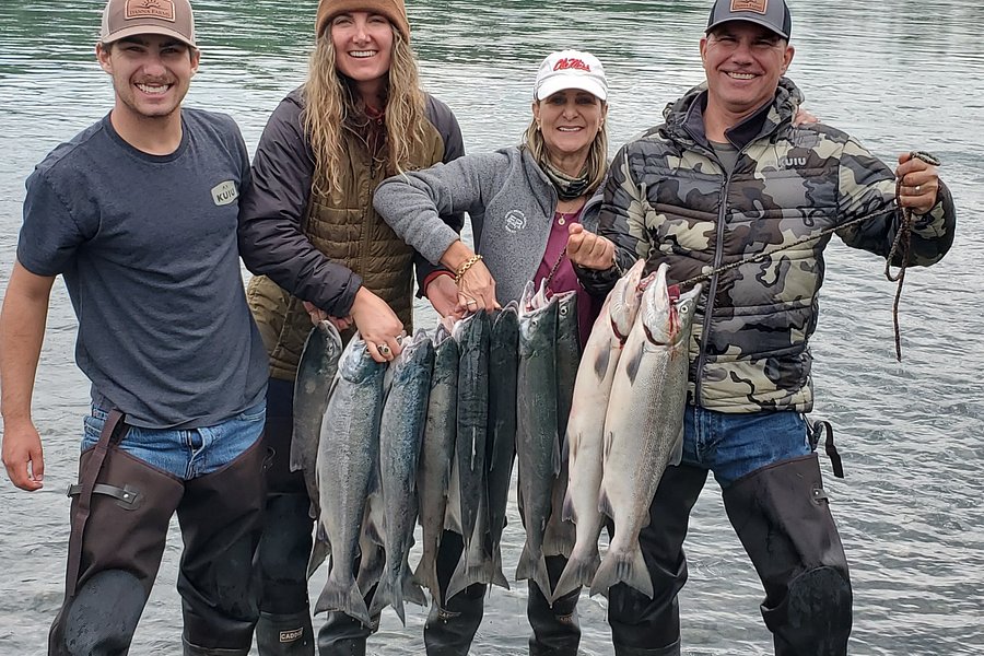 Alaska Slammin Salmon Charters image