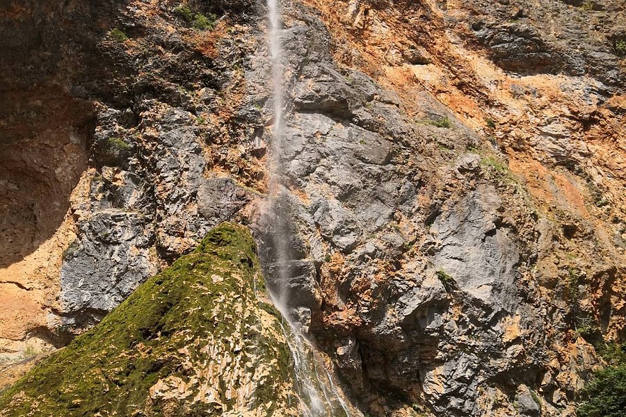 Rinka Waterfall image