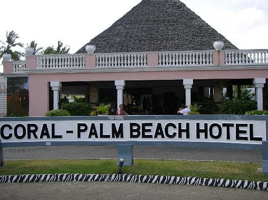 Coral palm. Унаватуна Корал Палм.