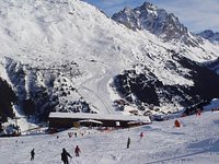 Ski a Courchevel (3 vallees) Has Secure Parking and Skiing: Property Is In  A Ski Resort - UPDATED 2023 - Tripadvisor - Saint-Bon-Tarentaise Vacation  Rental
